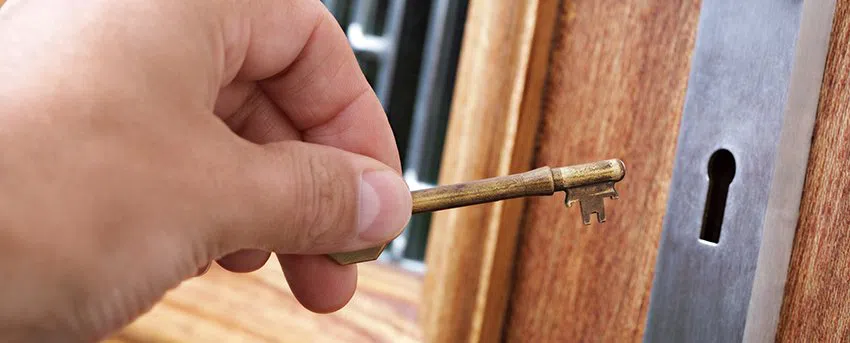 Central Locksmith Store Fort Myers, FL 239-677-4603 - lockout-service-01